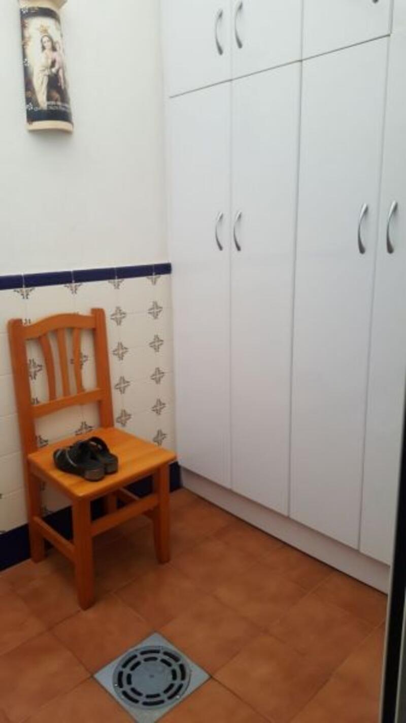 3 slaapkamer Gezinswoning Te koop