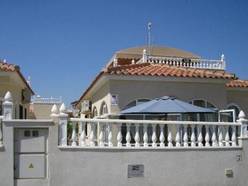 Villa till salu i Algorfa, Alicante