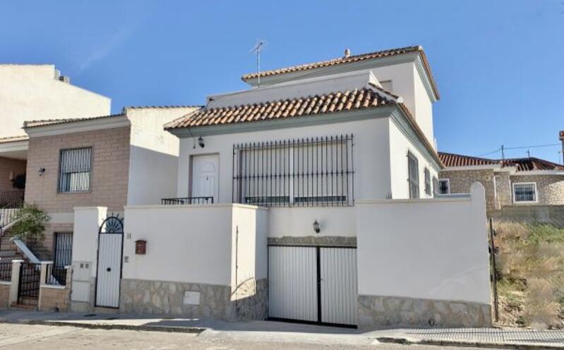 Villa Te koop in Benijófar, Alicante