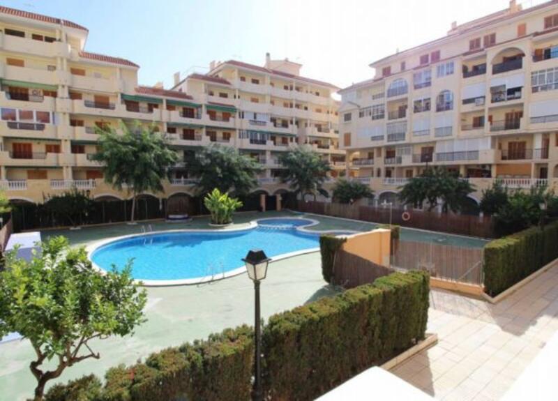 Villa à vendre dans La Mata, Alicante