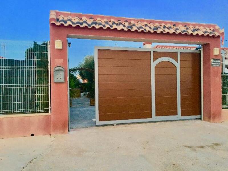 Villa en venta en Sucina, Murcia