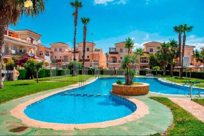 Townhouse for sale in Playa Flamenca, Alicante