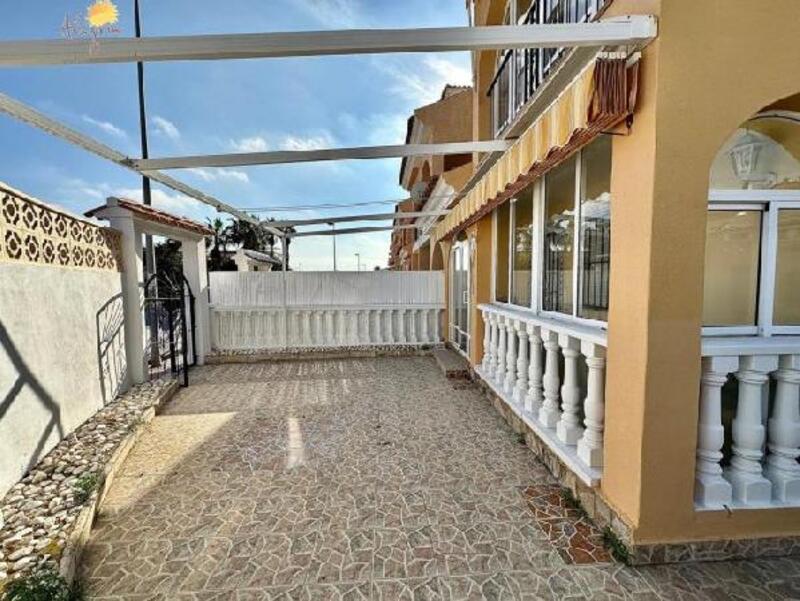 3 bedroom Townhouse for sale