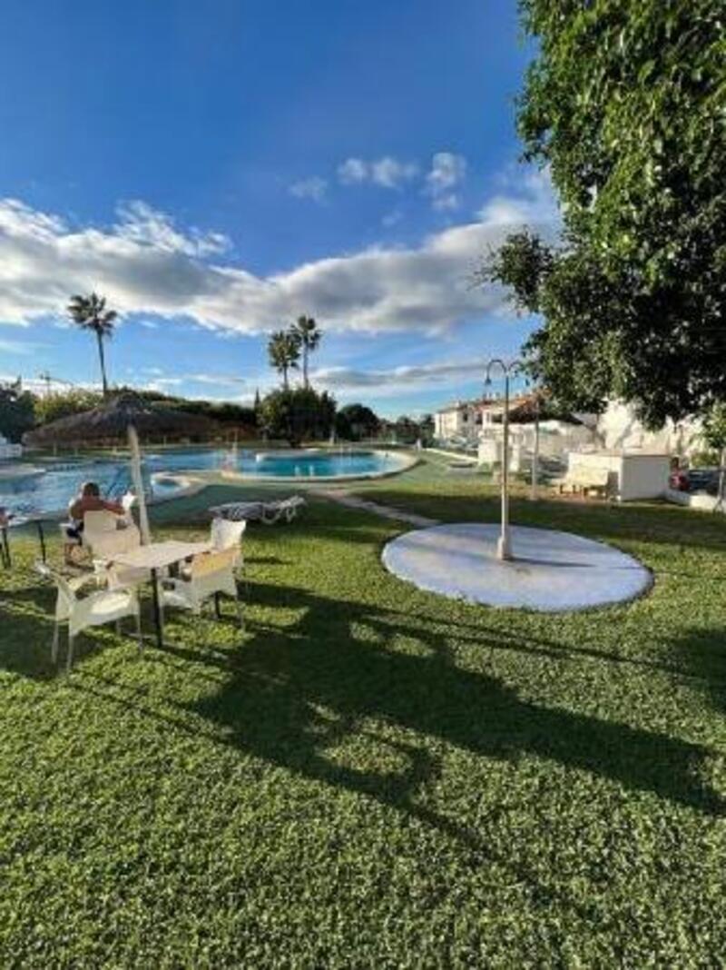 Townhouse for sale in Torrevieja, Alicante