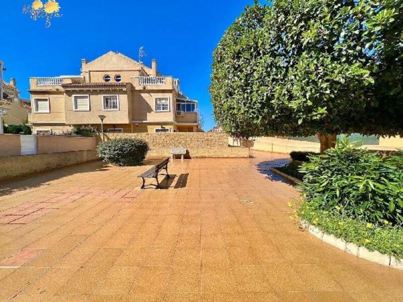 2 Cuarto Villa en venta