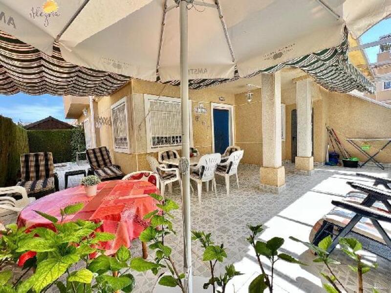 2 Cuarto Villa en venta