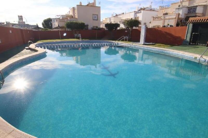 Maison de Ville à vendre dans Torrevieja, Alicante