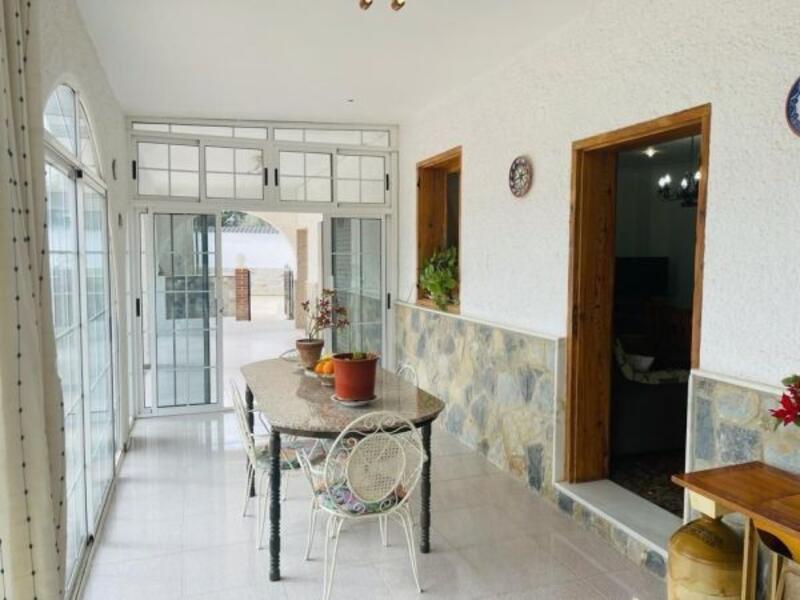 4 Cuarto Casa de Campo en venta