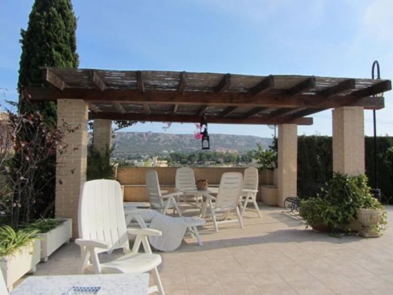 7 bedroom Country House for sale