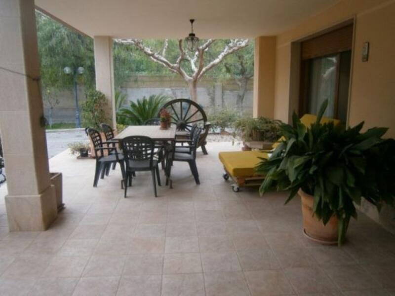 3 bedroom Country House for sale