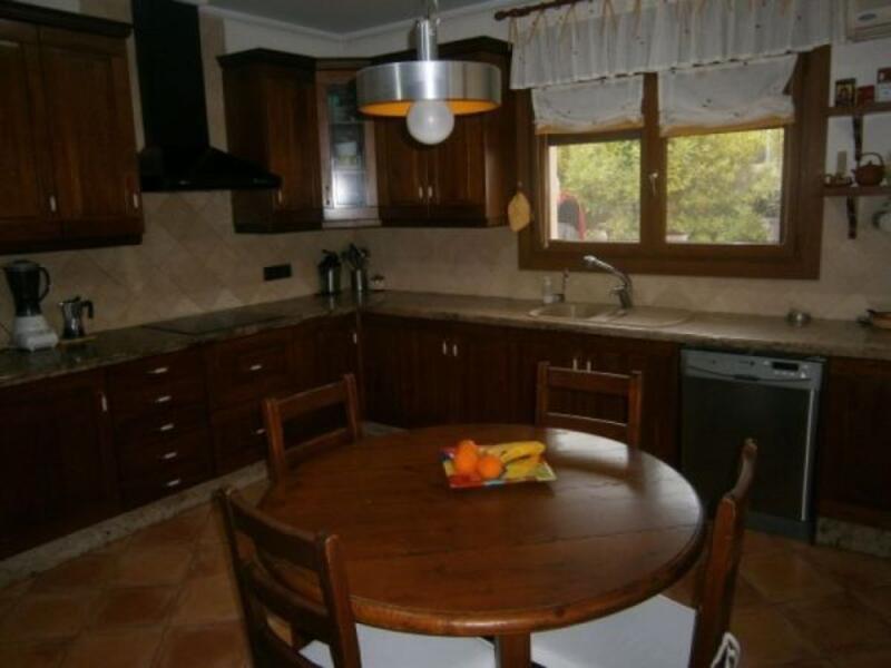 3 bedroom Country House for sale