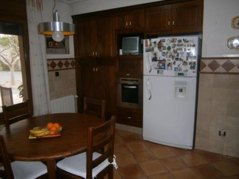 3 bedroom Country House for sale