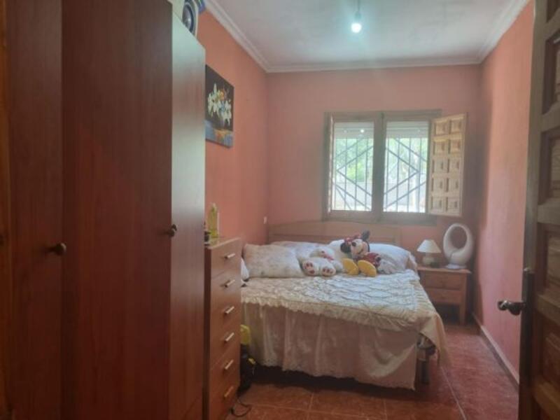 6 bedroom Country House for sale