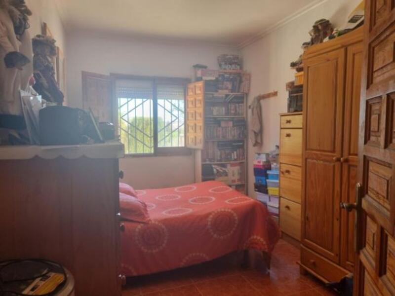 6 bedroom Country House for sale