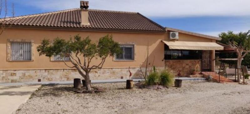 4 bedroom Country House for sale