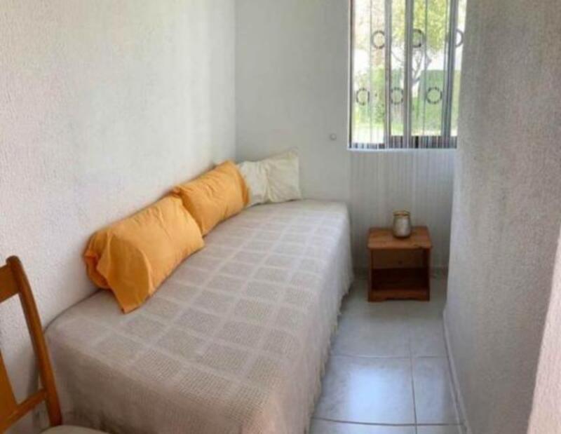 2 Cuarto Villa en venta