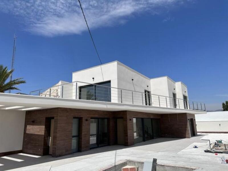 3 Cuarto Villa en venta