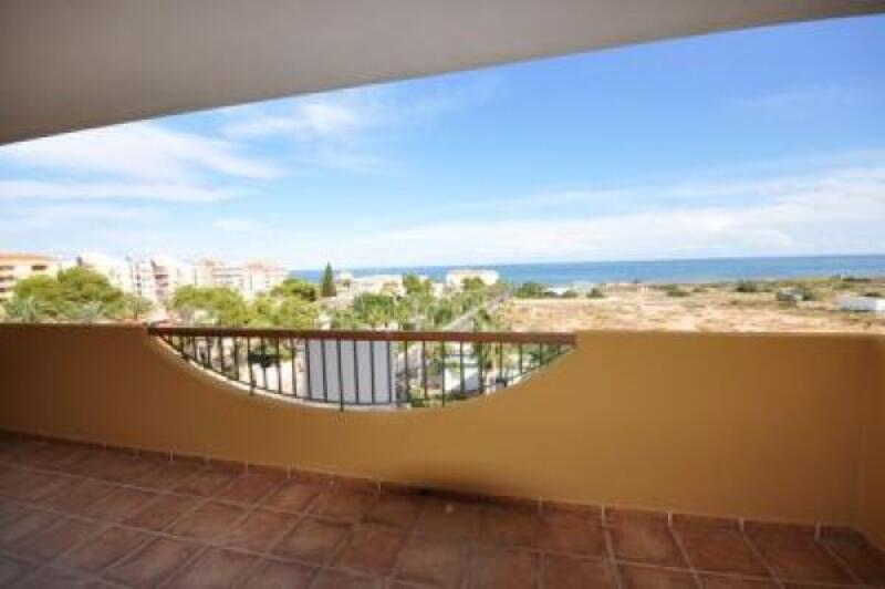 Apartment for sale in Punta Prima, Alicante