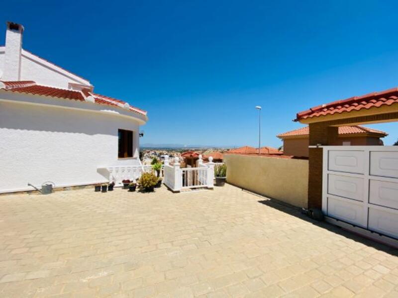 4 bedroom Villa for sale