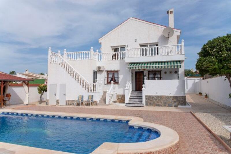 Villa zu verkaufen in Ciudad Quesada, Alicante
