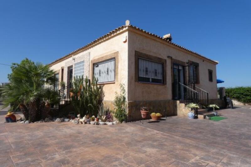 3 slaapkamer Villa Te koop