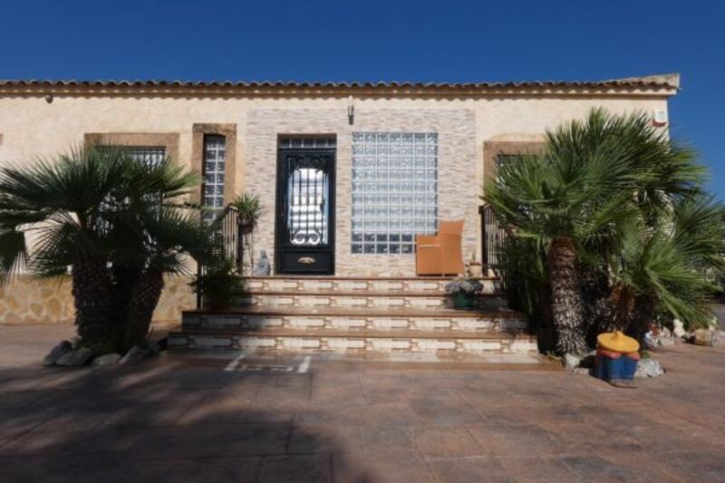 3 slaapkamer Villa Te koop