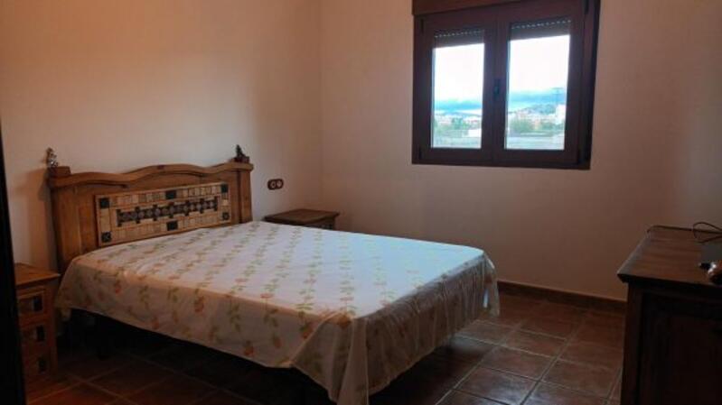 5 bedroom Country House for sale