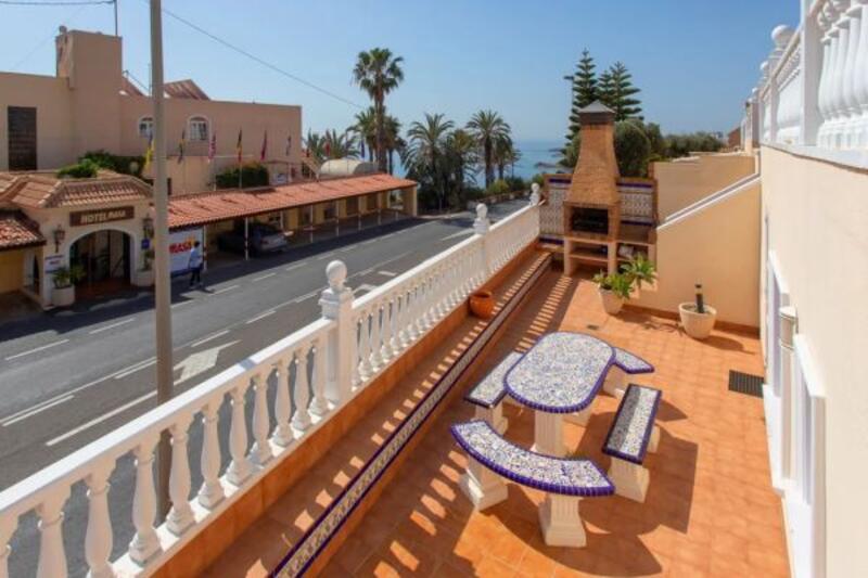4 bedroom Country House for sale