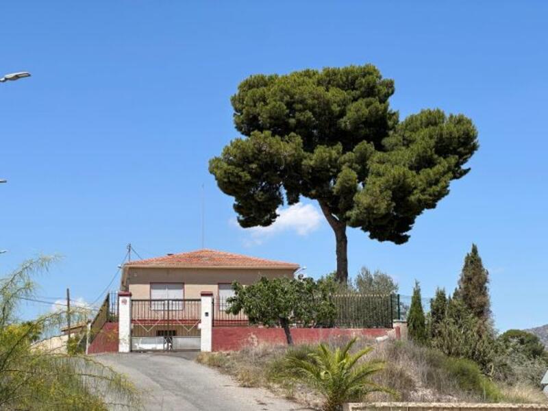 5 bedroom Country House for sale