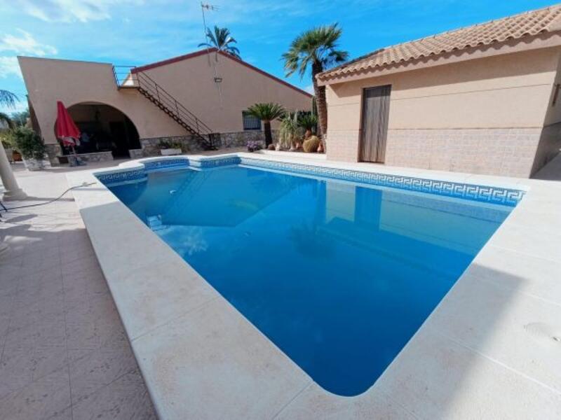 5 bedroom Country House for sale