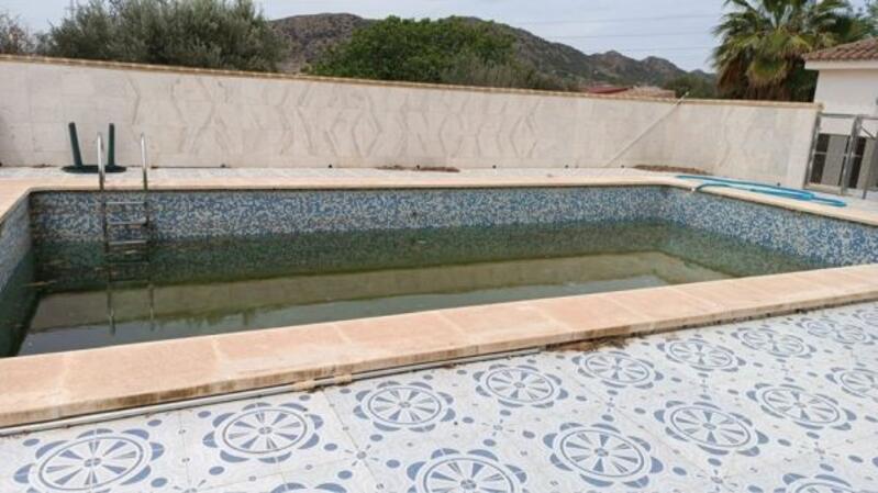 Деревенский Дом продается в Monforte del Cid, Alicante