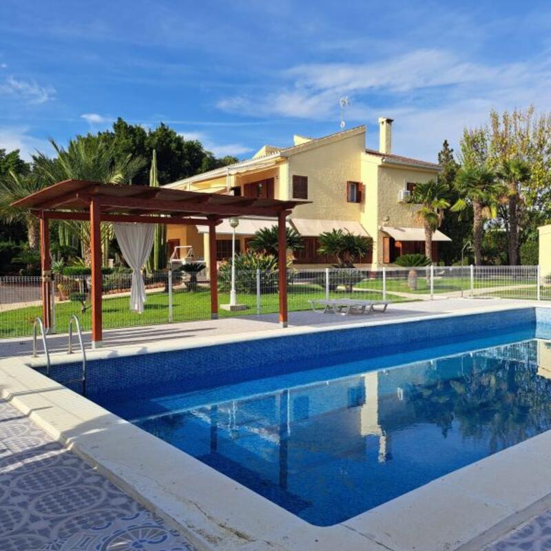 Villa for sale in Elx/Elche, Alicante