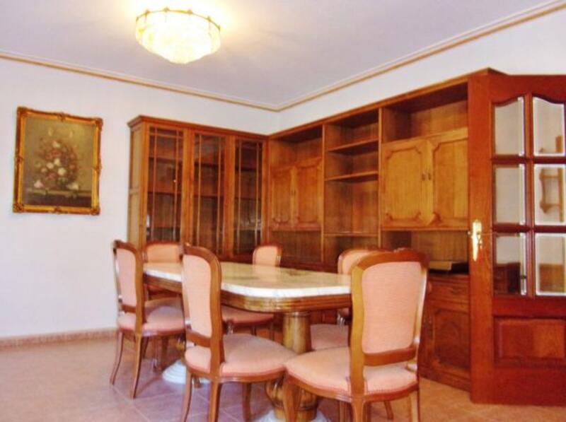 3 bedroom Apartment for sale
