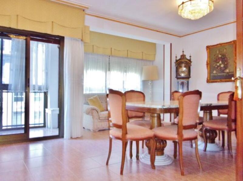 3 bedroom Apartment for sale