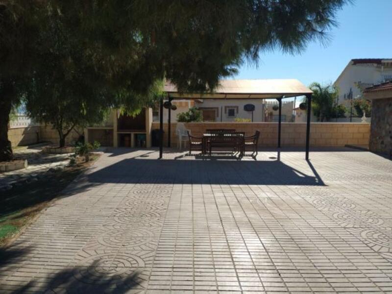 1 bedroom Country House for sale