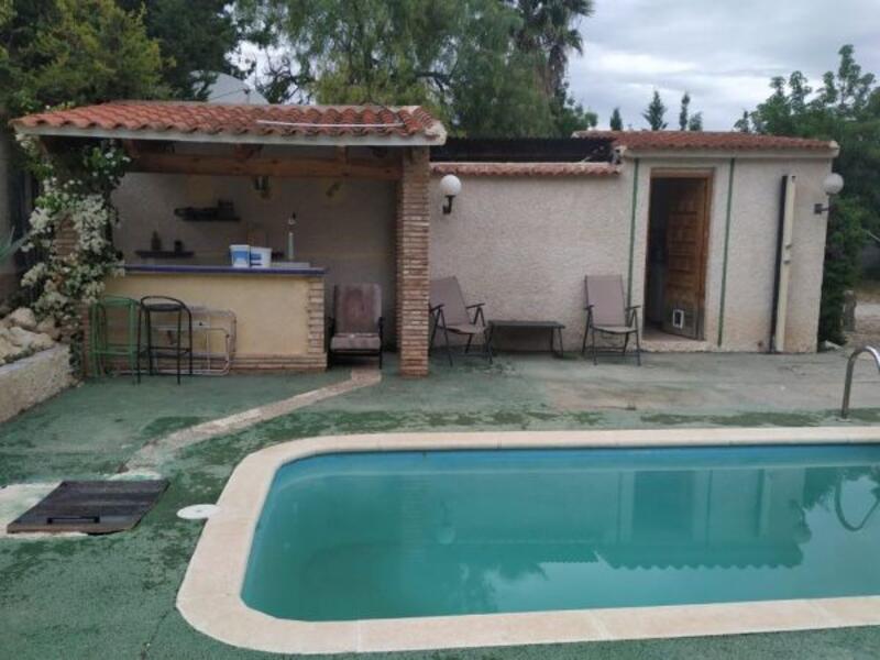 5 bedroom Country House for sale