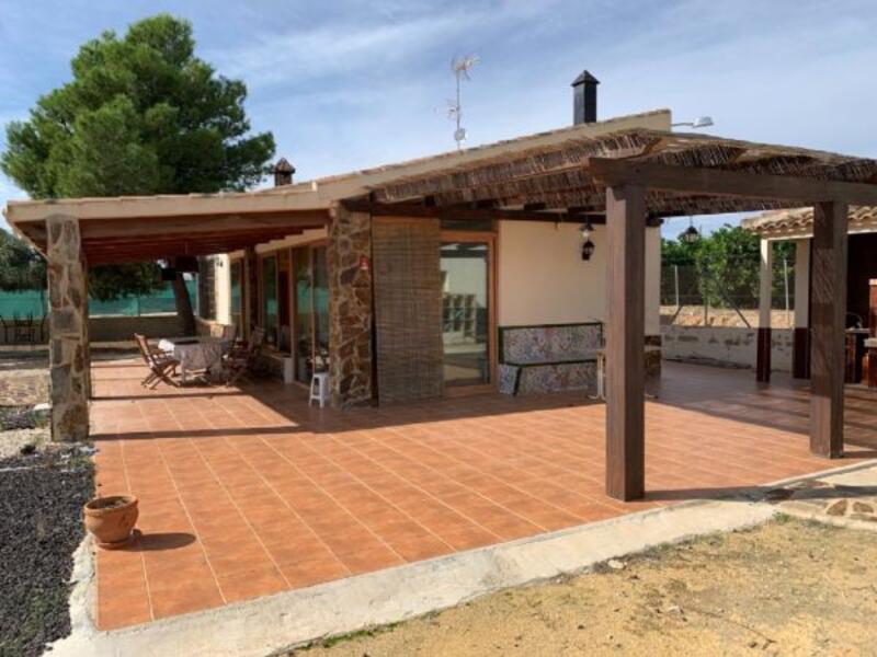 2 bedroom Country House for sale