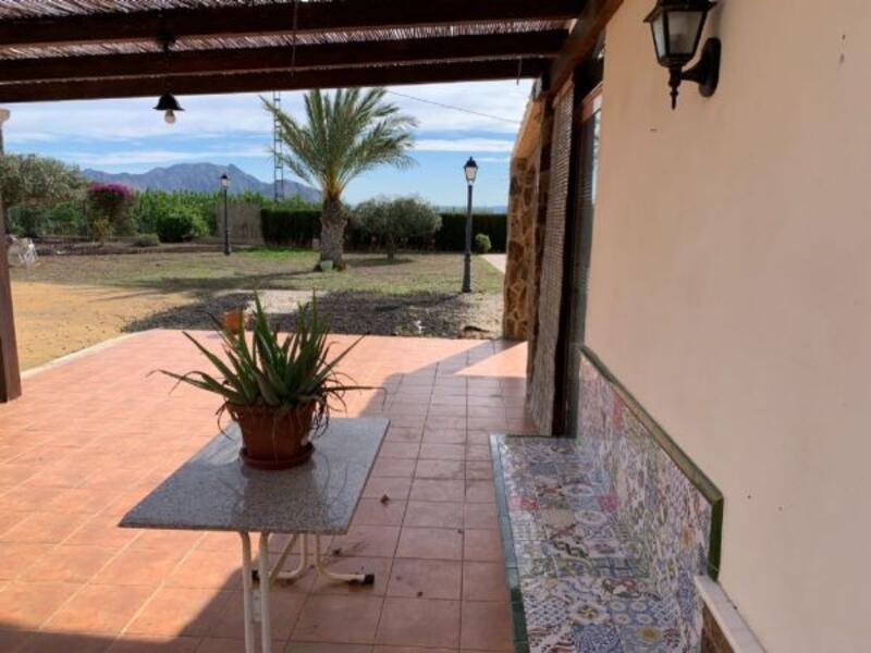 2 bedroom Country House for sale