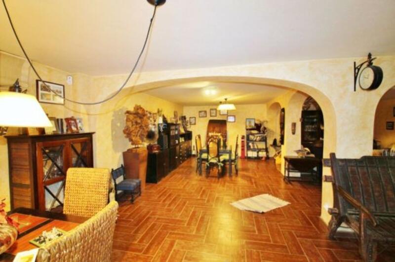 6 chambre Auberge à vendre