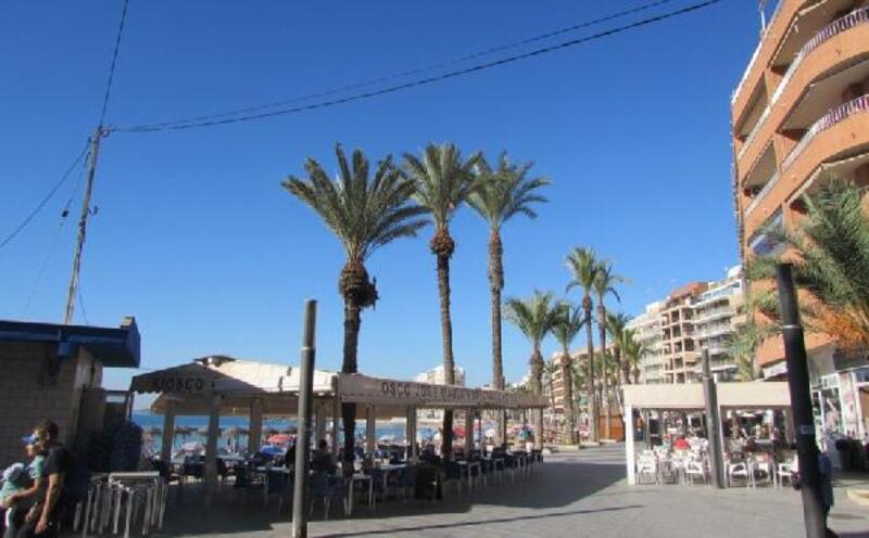 Leilighet til salgs i Torrevieja, Alicante