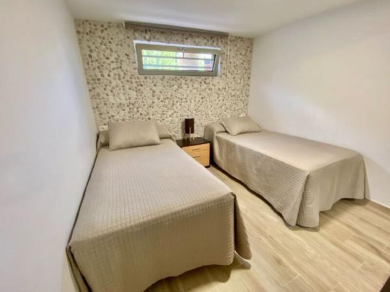 4 Schlafzimmer Landhaus zu verkaufen