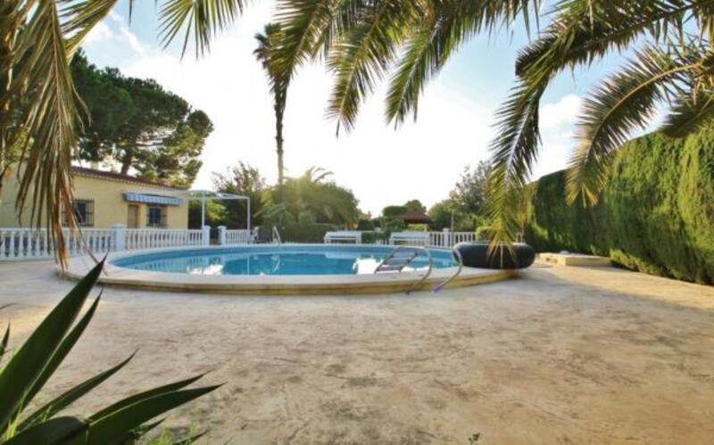 6 Cuarto Casa de Campo en venta