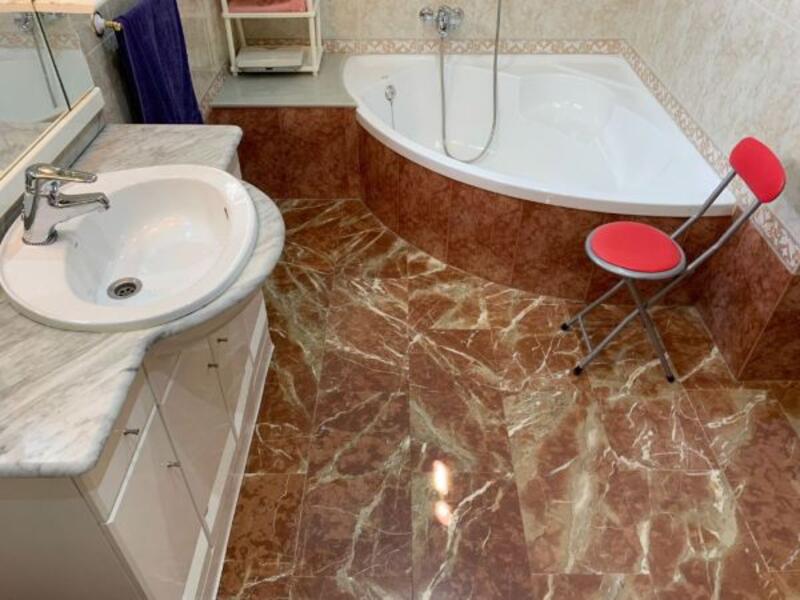 8 bedroom Country House for sale