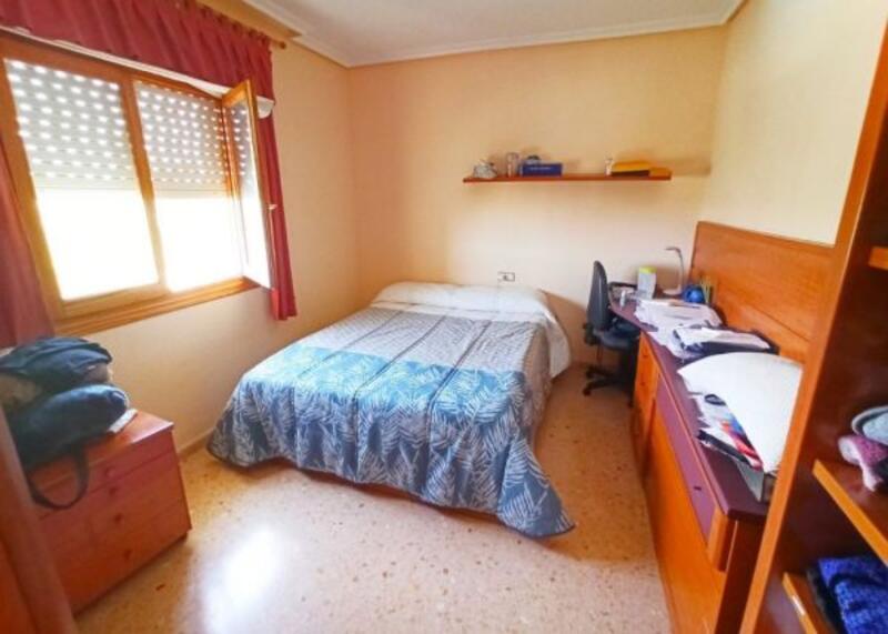 5 bedroom Country House for sale