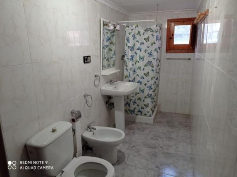 3 bedroom Country House for sale