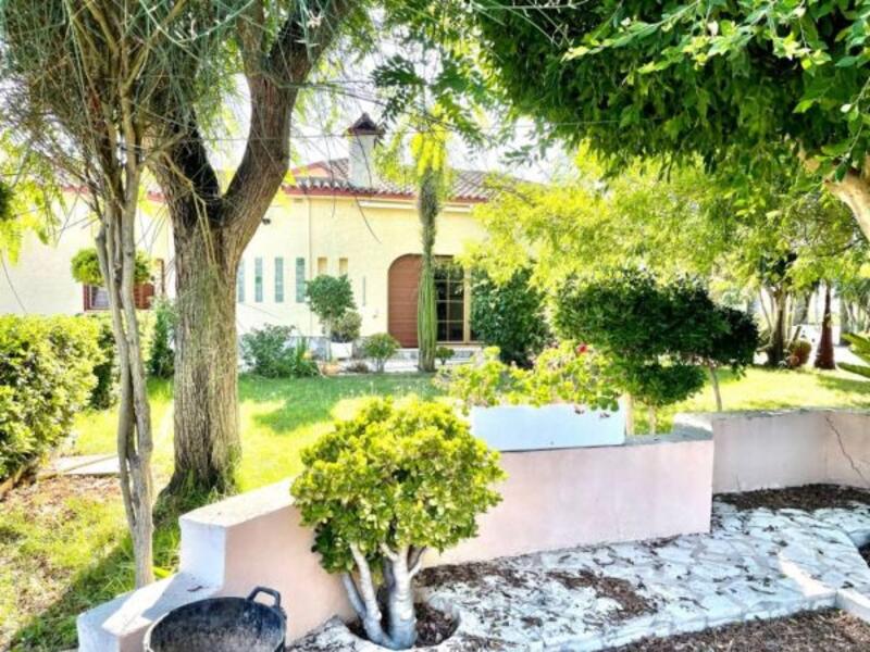 3 bedroom Country House for sale