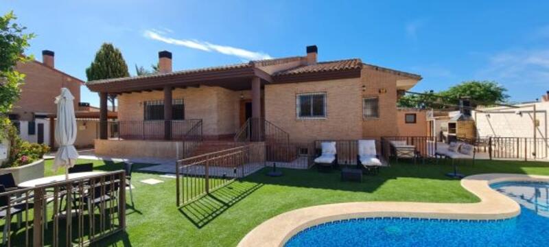 Landhuis Te koop in El Salt (Muchamiel), Alicante