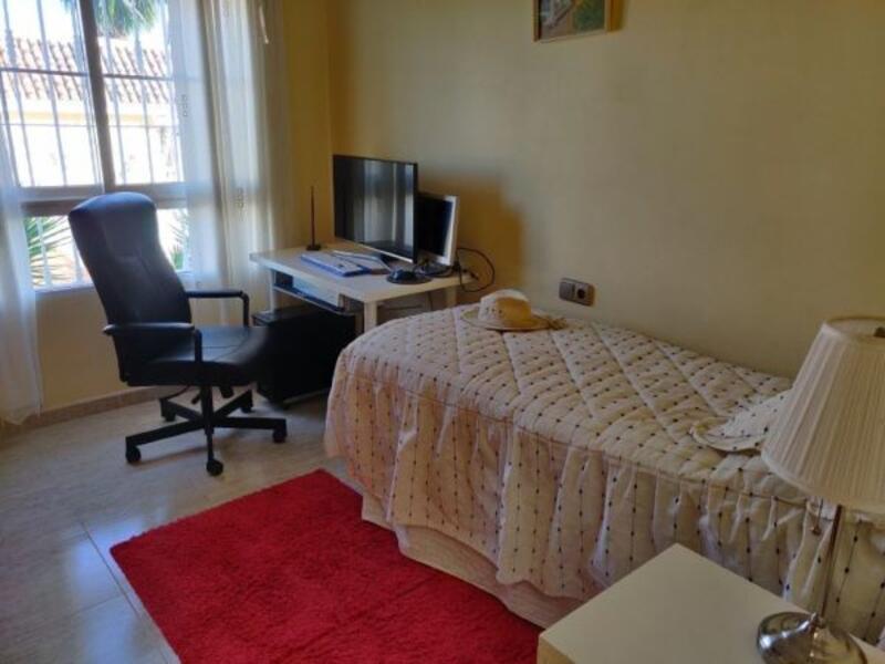 5 bedroom Villa for sale 5 bedroom Villa for sale