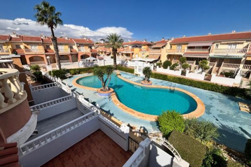 2 bedroom Townhouse for sale 2 bedroom Townhouse for sale