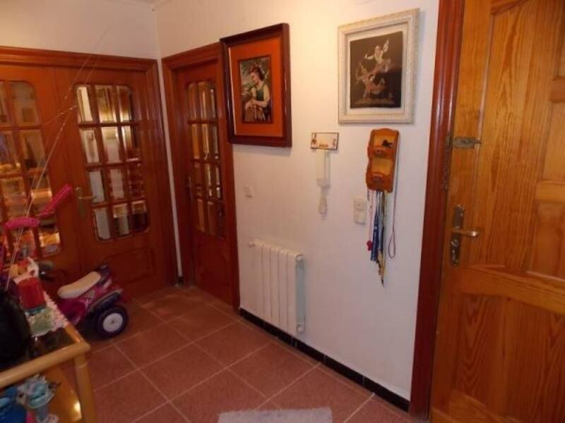 5 bedroom Villa for sale